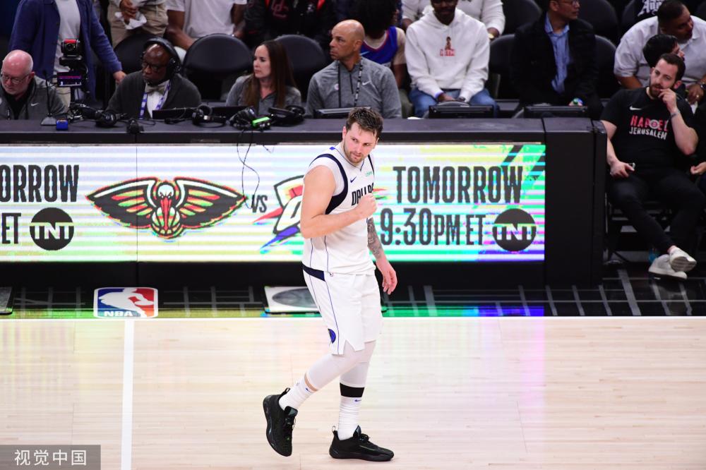 虽然他们在 虽然他们在