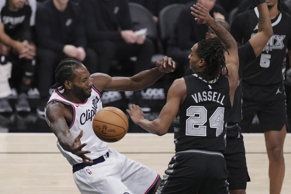 到国际篮联 到国际篮联